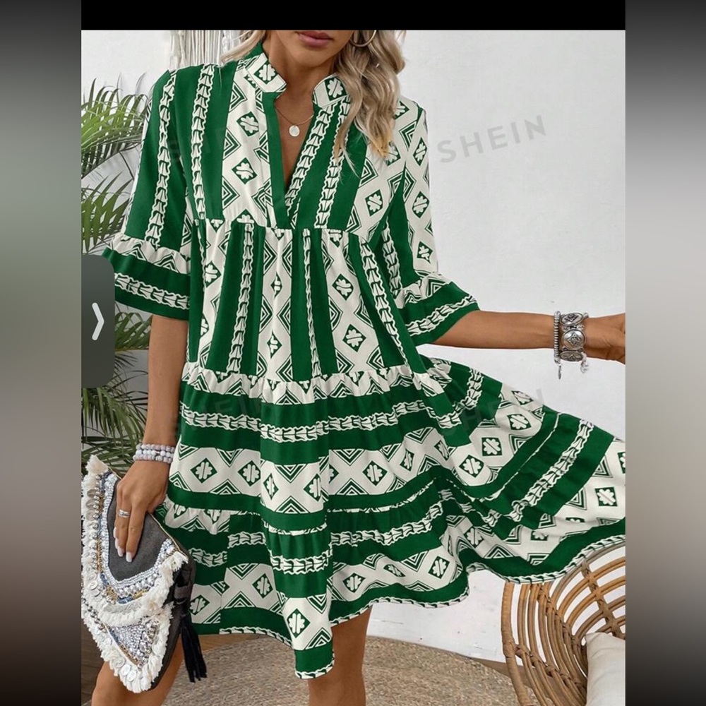 NEVER WORN beautiful geometric print dress! Size XL